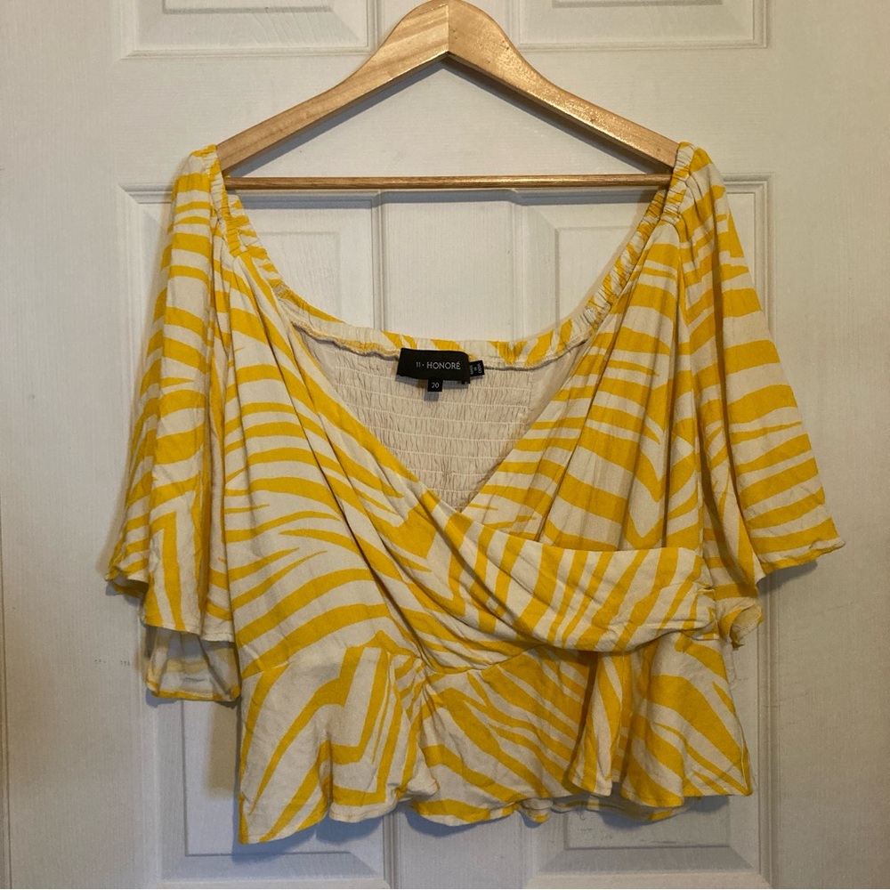 11 Honore Zebra Stripe Flutter Sleeve Faux Wrap C… - image 2